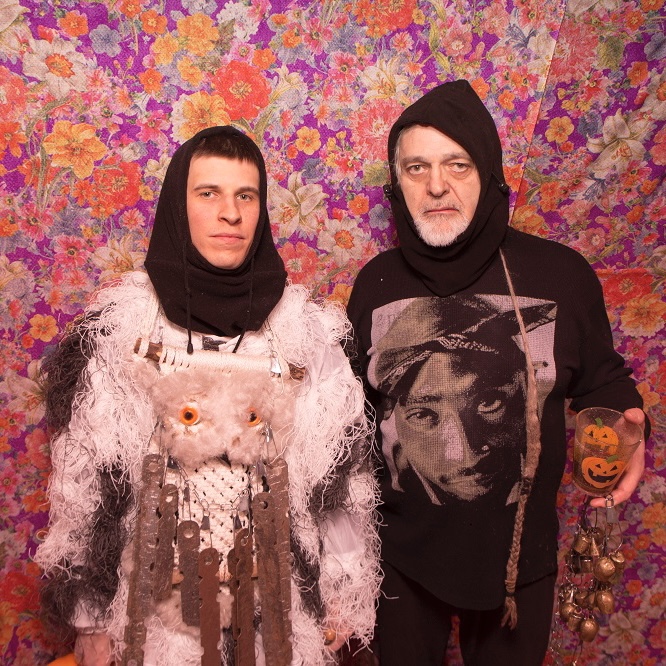 Buck Gooter - Sex with a Hornet's Nest